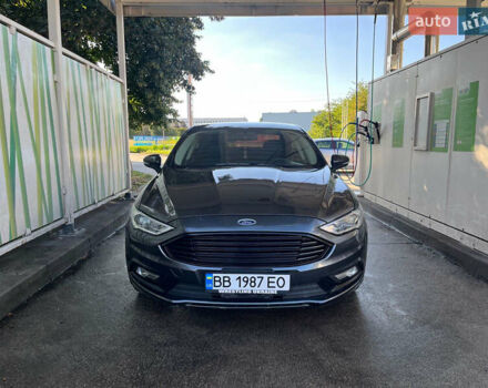 Форд Фьюжен 2017 у Трускавце на Automoto.ua Сірий Форд Фьюжен, об'ємом двигуна 1.5 л та пробігом 84 тис. км за 9555 $, фото 1 на Automoto.ua