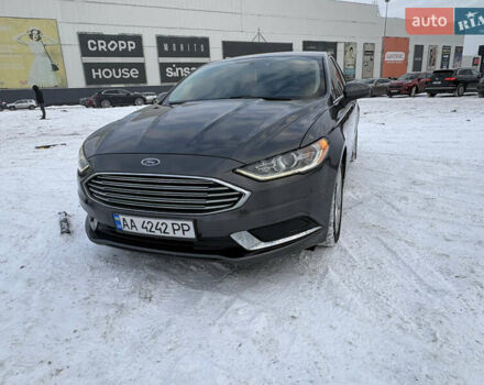 Сірий Форд Фьюжен, об'ємом двигуна 2 л та пробігом 90 тис. км за 16000 $, фото 1 на Automoto.ua