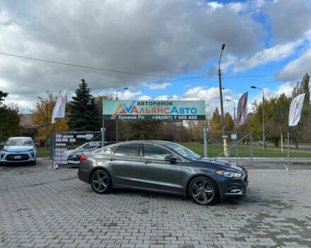 Форд Фьюжн 2017 в Кривом Роге на Automoto.ua Серый Форд Фьюжн, объемом двигателя 2.7 л и пробегом 95 тыс. км за 13500 $, фото 1 на Automoto.ua