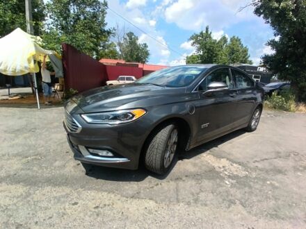 Серый Форд Фьюжн, объемом двигателя 2 л и пробегом 134 тыс. км за 10700 $, фото 1 на Automoto.ua