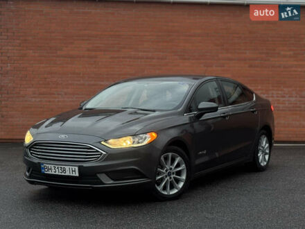 Сірий Форд Фьюжен, об'ємом двигуна 2 л та пробігом 103 тис. км за 13900 $, фото 1 на Automoto.ua