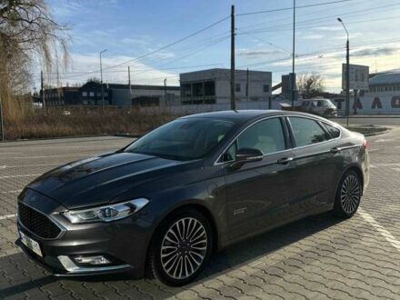 Форд Фьюжн 2017 в Львове на Automoto.ua Серый Форд Фьюжн, объемом двигателя 2 л и пробегом 88 тыс. км за 7350 $, фото 1 на Automoto.ua