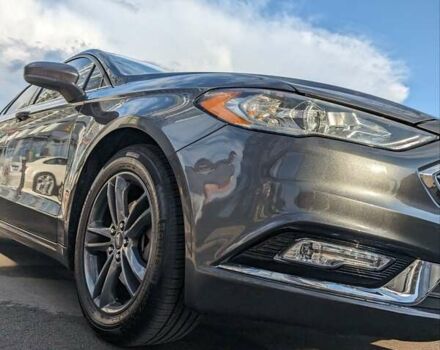 Серый Форд Фьюжн, объемом двигателя 2.49 л и пробегом 140 тыс. км за 13500 $, фото 1 на Automoto.ua