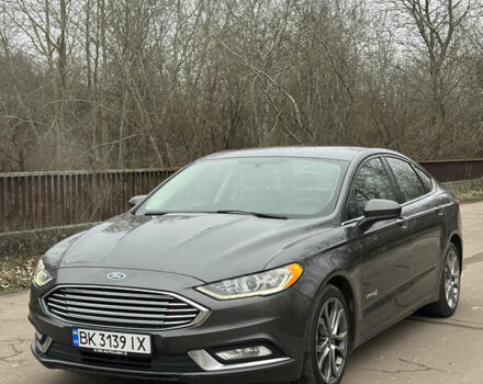 Серый Форд Фьюжн, объемом двигателя 2 л и пробегом 250 тыс. км за 10300 $, фото 1 на Automoto.ua