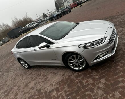 Сірий Форд Фьюжен, об'ємом двигуна 2 л та пробігом 184 тис. км за 13500 $, фото 1 на Automoto.ua