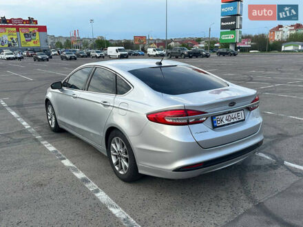 Форд Фьюжн 2017 в Ровно на Automoto.ua Серый Форд Фьюжн, объемом двигателя 1.5 л и пробегом 117 тыс. км за 11500 $, фото 1 на Automoto.ua