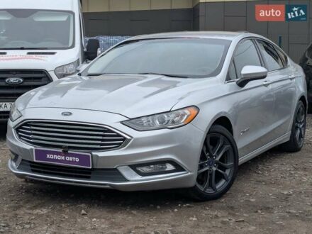 Форд Фьюжн 2017 в Киеве на Automoto.ua Серый Форд Фьюжн, объемом двигателя 2 л и пробегом 137 тыс. км за 13500 $, фото 1 на Automoto.ua