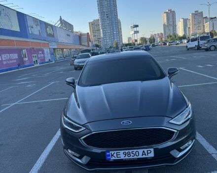 Сірий Форд Фьюжен, об'ємом двигуна 1.5 л та пробігом 172 тис. км за 10500 $, фото 1 на Automoto.ua