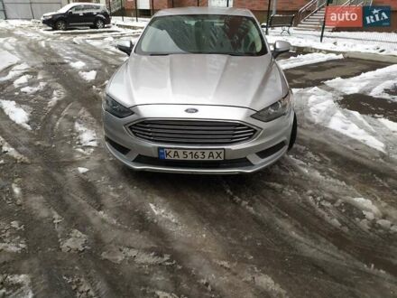 Форд Фьюжн 2018 в Киеве на Automoto.ua Серый Форд Фьюжн, объемом двигателя 2 л и пробегом 104 тыс. км за 14000 $, фото 1 на Automoto.ua