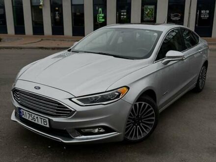 Серый Форд Фьюжн, объемом двигателя 2 л и пробегом 117 тыс. км за 16400 $, фото 1 на Automoto.ua