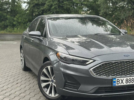 Форд Фьюжн 2019 в Хмельницком на Automoto.ua Серый Форд Фьюжн, объемом двигателя 2 л и пробегом 108 тыс. км за 13900 $, фото 1 на Automoto.ua