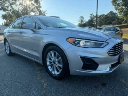 Сірий Форд Фьюжен, об'ємом двигуна 2 л та пробігом 46 тис. км за 12900 $, фото 1 на Automoto.ua