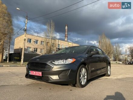 Серый Форд Фьюжн, объемом двигателя 2 л и пробегом 114 тыс. км за 14500 $, фото 1 на Automoto.ua
