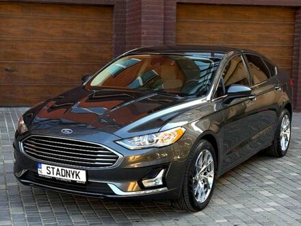 Серый Форд Фьюжн, объемом двигателя 2.5 л и пробегом 106 тыс. км за 13700 $, фото 1 на Automoto.ua