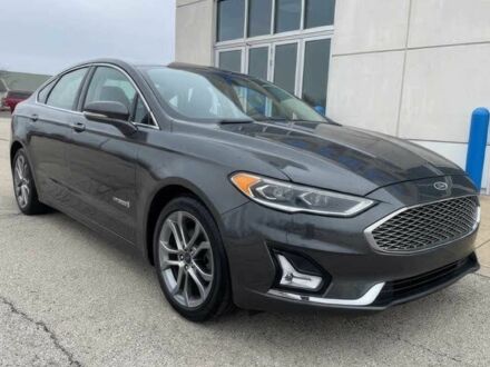 Форд Фьюжен 2019 у Полтаві на Automoto.ua Сірий Форд Фьюжен, об'ємом двигуна 2 л та пробігом 52 тис. км за 3700 $, фото 1 на Automoto.ua