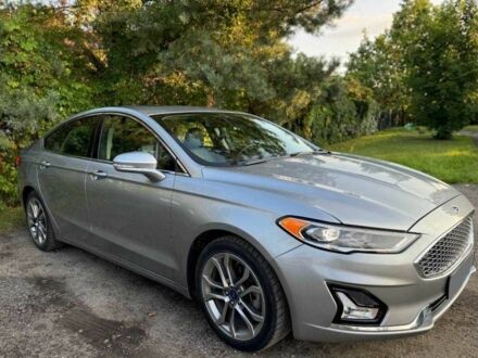 Форд Фьюжен 2020 у Дніпро (Дніпропетровську) на Automoto.ua Сірий Форд Фьюжен, об'ємом двигуна 2 л та пробігом 59 тис. км за 11600 $, фото 1 на Automoto.ua