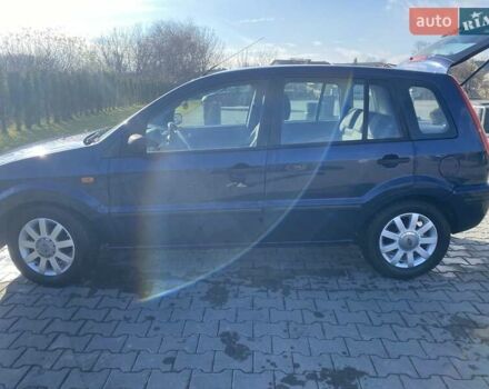 Синий Форд Фьюжн, объемом двигателя 1.4 л и пробегом 341 тыс. км за 3799 $, фото 7 на Automoto.ua