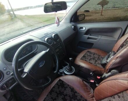 Форд Фьюжн 2003 в Житомире на Automoto.ua Синий Форд Фьюжн, объемом двигателя 0 л и пробегом 247 тыс. км за 3800 $, фото 5 на Automoto.ua