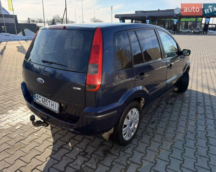 Синий Форд Фьюжн, объемом двигателя 1.4 л и пробегом 280 тыс. км за 3550 $, фото 4 на Automoto.ua