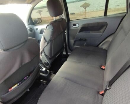 Форд Фьюжн 2003 в Житомире на Automoto.ua Синий Форд Фьюжн, объемом двигателя 0 л и пробегом 247 тыс. км за 3800 $, фото 4 на Automoto.ua