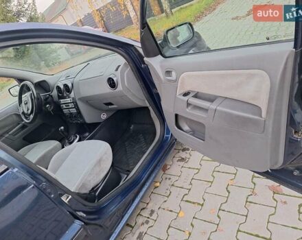 Синий Форд Фьюжн, объемом двигателя 1.4 л и пробегом 227 тыс. км за 2700 $, фото 23 на Automoto.ua