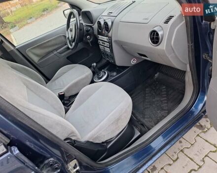 Синий Форд Фьюжн, объемом двигателя 1.4 л и пробегом 227 тыс. км за 2700 $, фото 24 на Automoto.ua