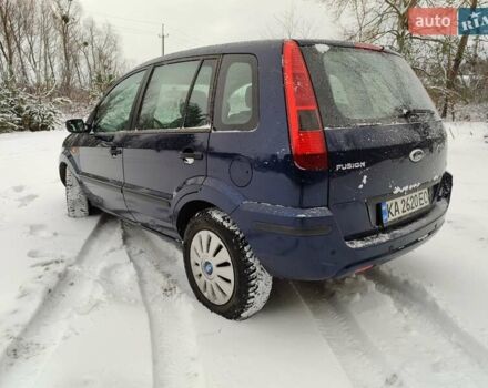 Синій Форд Фьюжен, об'ємом двигуна 1.6 л та пробігом 159 тис. км за 4500 $, фото 21 на Automoto.ua