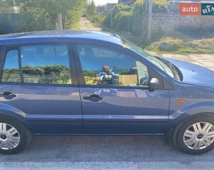 Форд Фьюжн 2005 в Одессе на Automoto.ua Синий Форд Фьюжн, объемом двигателя 1.6 л и пробегом 180 тыс. км за 5000 $, фото 4 на Automoto.ua