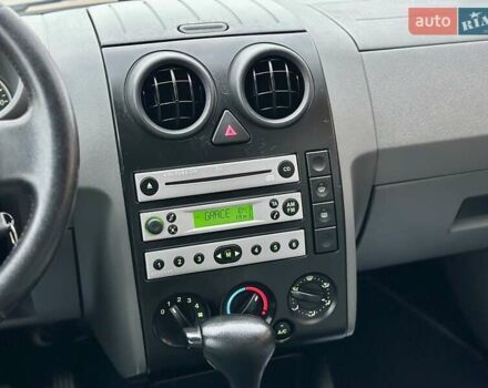 Синий Форд Фьюжн, объемом двигателя 0 л и пробегом 235 тыс. км за 5699 $, фото 24 на Automoto.ua