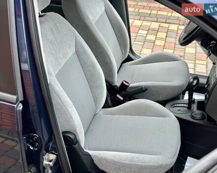 Синий Форд Фьюжн, объемом двигателя 0 л и пробегом 235 тыс. км за 5699 $, фото 27 на Automoto.ua