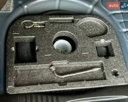 Синий Форд Фьюжн, объемом двигателя 0 л и пробегом 235 тыс. км за 5699 $, фото 34 на Automoto.ua