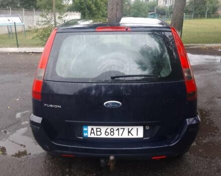 Синий Форд Фьюжн, объемом двигателя 1.4 л и пробегом 350 тыс. км за 3750 $, фото 4 на Automoto.ua