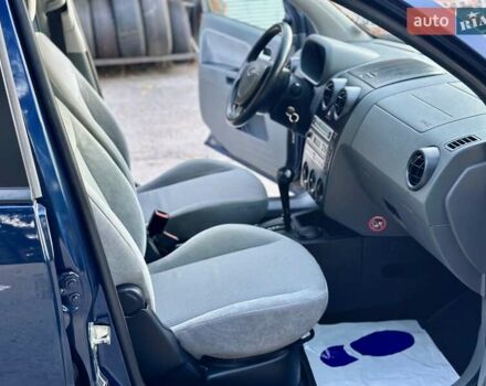 Синий Форд Фьюжн, объемом двигателя 1.6 л и пробегом 235 тыс. км за 5899 $, фото 26 на Automoto.ua