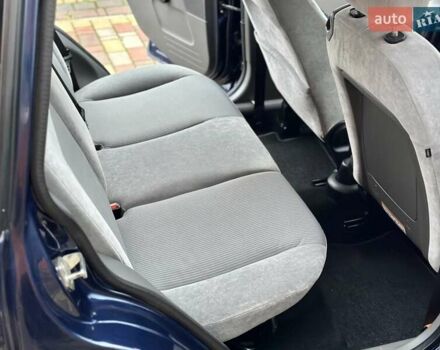 Синий Форд Фьюжн, объемом двигателя 0 л и пробегом 235 тыс. км за 5699 $, фото 32 на Automoto.ua