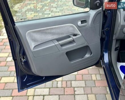 Синий Форд Фьюжн, объемом двигателя 0 л и пробегом 235 тыс. км за 5699 $, фото 16 на Automoto.ua