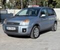 Синий Форд Фьюжн, объемом двигателя 1.39 л и пробегом 165 тыс. км за 5300 $, фото 2 на Automoto.ua