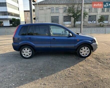 Синий Форд Фьюжн, объемом двигателя 1.6 л и пробегом 314 тыс. км за 5400 $, фото 4 на Automoto.ua