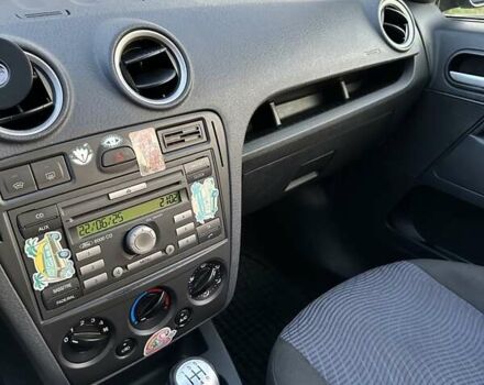 Синий Форд Фьюжн, объемом двигателя 1.6 л и пробегом 314 тыс. км за 5400 $, фото 15 на Automoto.ua