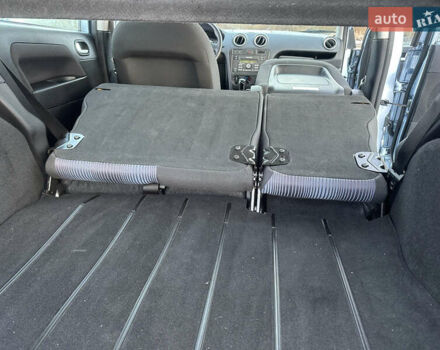 Синій Форд Фьюжен, об'ємом двигуна 1.4 л та пробігом 173 тис. км за 3999 $, фото 17 на Automoto.ua