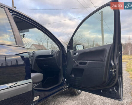 Синий Форд Фьюжн, объемом двигателя 1.6 л и пробегом 184 тыс. км за 4599 $, фото 24 на Automoto.ua