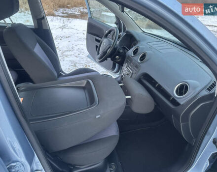 Синій Форд Фьюжен, об'ємом двигуна 1.4 л та пробігом 173 тис. км за 3999 $, фото 16 на Automoto.ua
