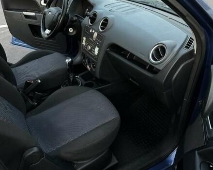 Синий Форд Фьюжн, объемом двигателя 1.6 л и пробегом 314 тыс. км за 5400 $, фото 10 на Automoto.ua