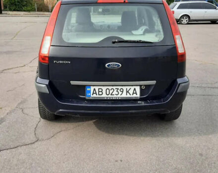 Синий Форд Фьюжн, объемом двигателя 1.39 л и пробегом 175 тыс. км за 3950 $, фото 3 на Automoto.ua