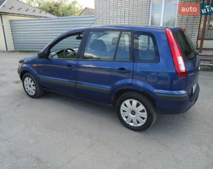 Синий Форд Фьюжн, объемом двигателя 1.39 л и пробегом 165 тыс. км за 5200 $, фото 12 на Automoto.ua