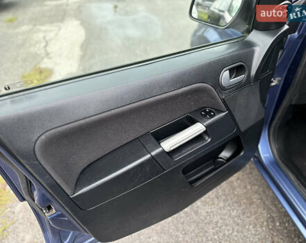 Форд Фьюжен 2006 у Чернігові на Automoto.ua Синій Форд Фьюжен, об'ємом двигуна 1.6 л та пробігом 18 тис. км за 6500 $, фото 21 на Automoto.ua