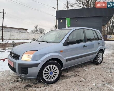 Синий Форд Фьюжн, объемом двигателя 1.4 л и пробегом 215 тыс. км за 4770 $, фото 2 на Automoto.ua
