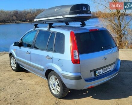 Синий Форд Фьюжн, объемом двигателя 1.39 л и пробегом 318 тыс. км за 4200 $, фото 2 на Automoto.ua