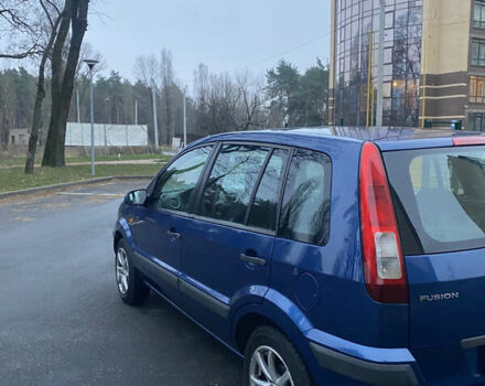 Синій Форд Фьюжен, об'ємом двигуна 1.4 л та пробігом 227 тис. км за 4500 $, фото 6 на Automoto.ua