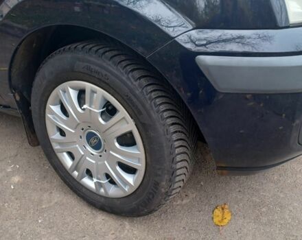 Синій Форд Фьюжен, об'ємом двигуна 1.4 л та пробігом 220 тис. км за 4000 $, фото 4 на Automoto.ua