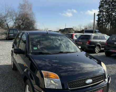 Синій Форд Фьюжен, об'ємом двигуна 1.4 л та пробігом 188 тис. км за 4900 $, фото 1 на Automoto.ua